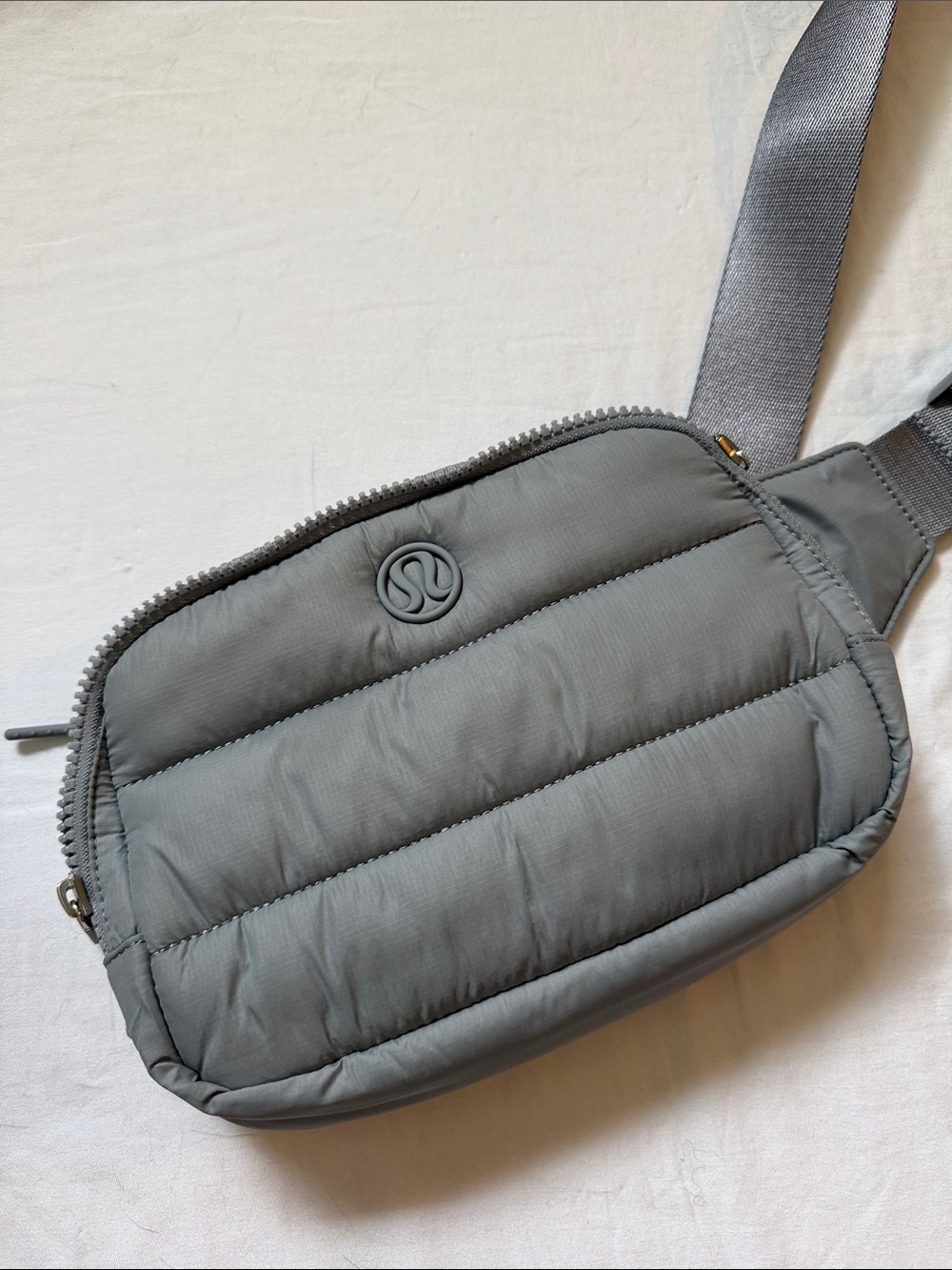 lululemon athletica Quilted Puffer Crossbody Bag - Gray